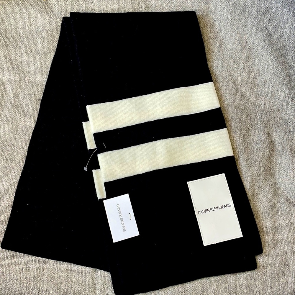 Calvin Klein Jeans Scarf